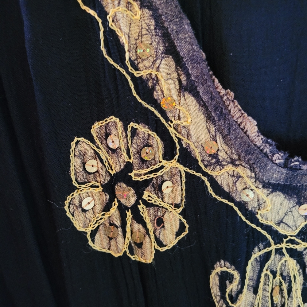 Ocean Breeze black and gold dress with floral prin - Picture 2 of 5